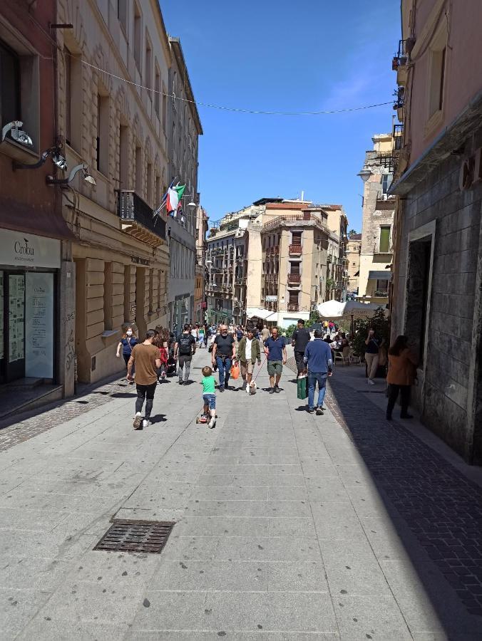 La Casetta Nel Centro Cagliari Kültér fotó
